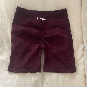 Aurola butt scrunch shorts